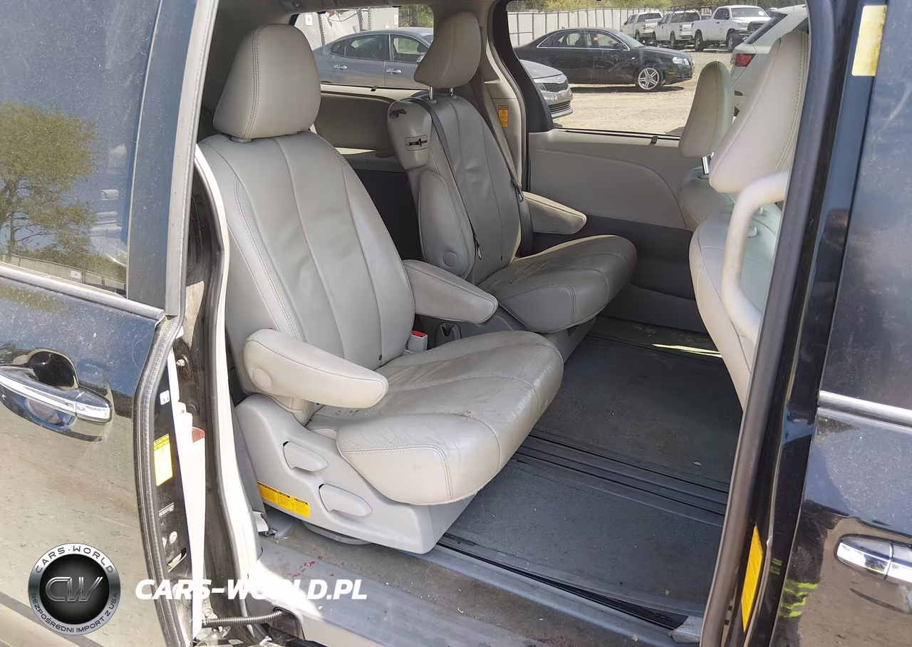 2014 Toyota Sienna Xle V6 8 Passenger VIN:5TDYK3DCXES418251 - 8