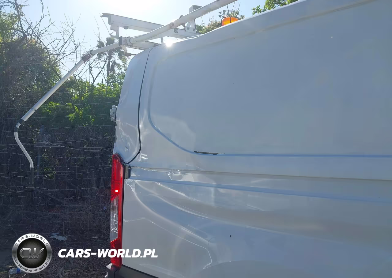 2015 Ford Transit-250 VIN:1FTNR1ZM8FKA79891 - 13