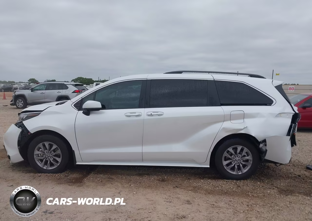2025 Toyota Sienna Xle VIN:5TDYRKEC6SS241598 - 14