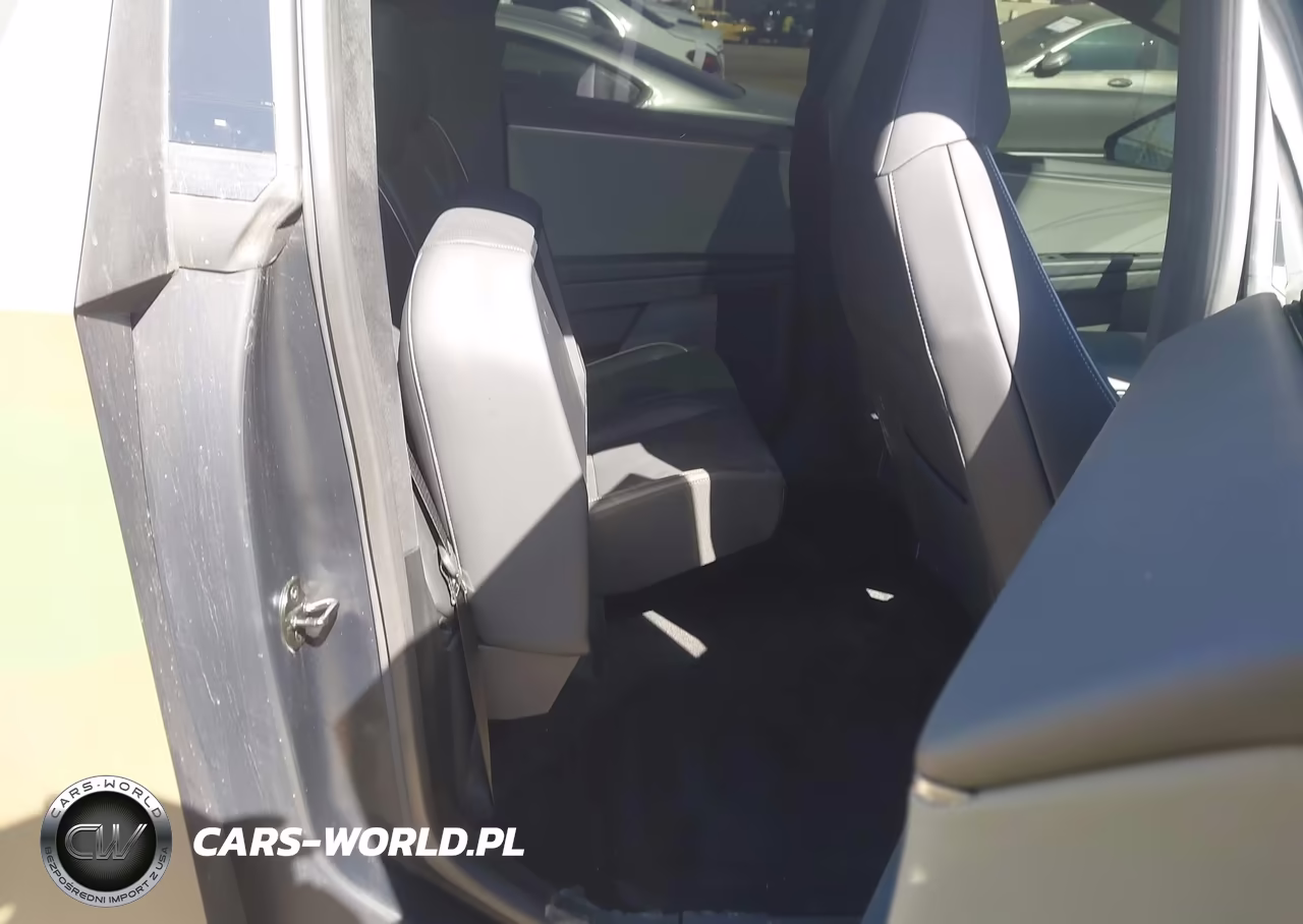 2024 Tesla Cybertruck All-Wheel Drive VIN:7G2CEHED1RA051234 - 8