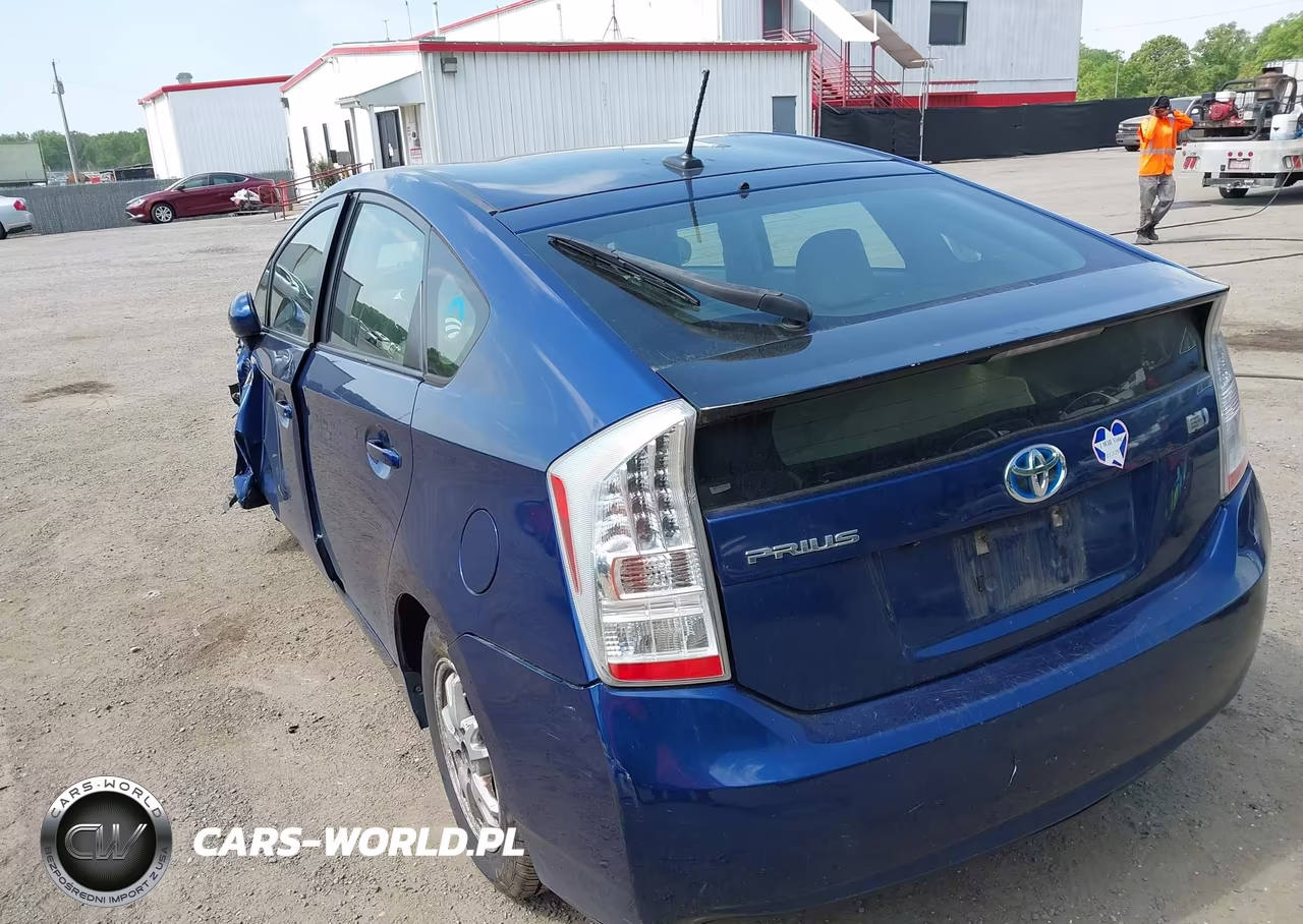 2011 Toyota Prius VIN:JTDKN3DU3B5312456 - 3