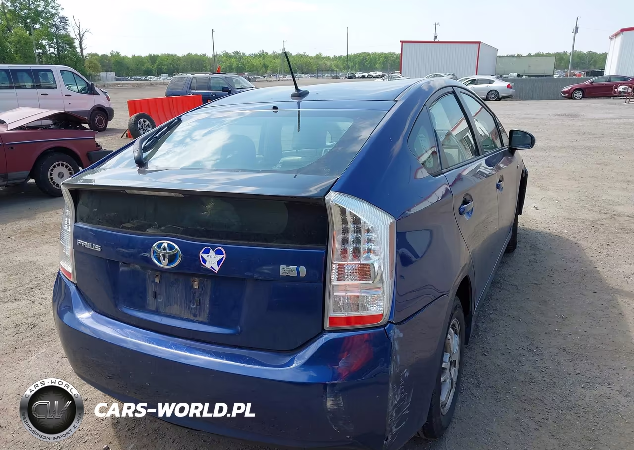 2011 Toyota Prius VIN:JTDKN3DU3B5312456 - 4