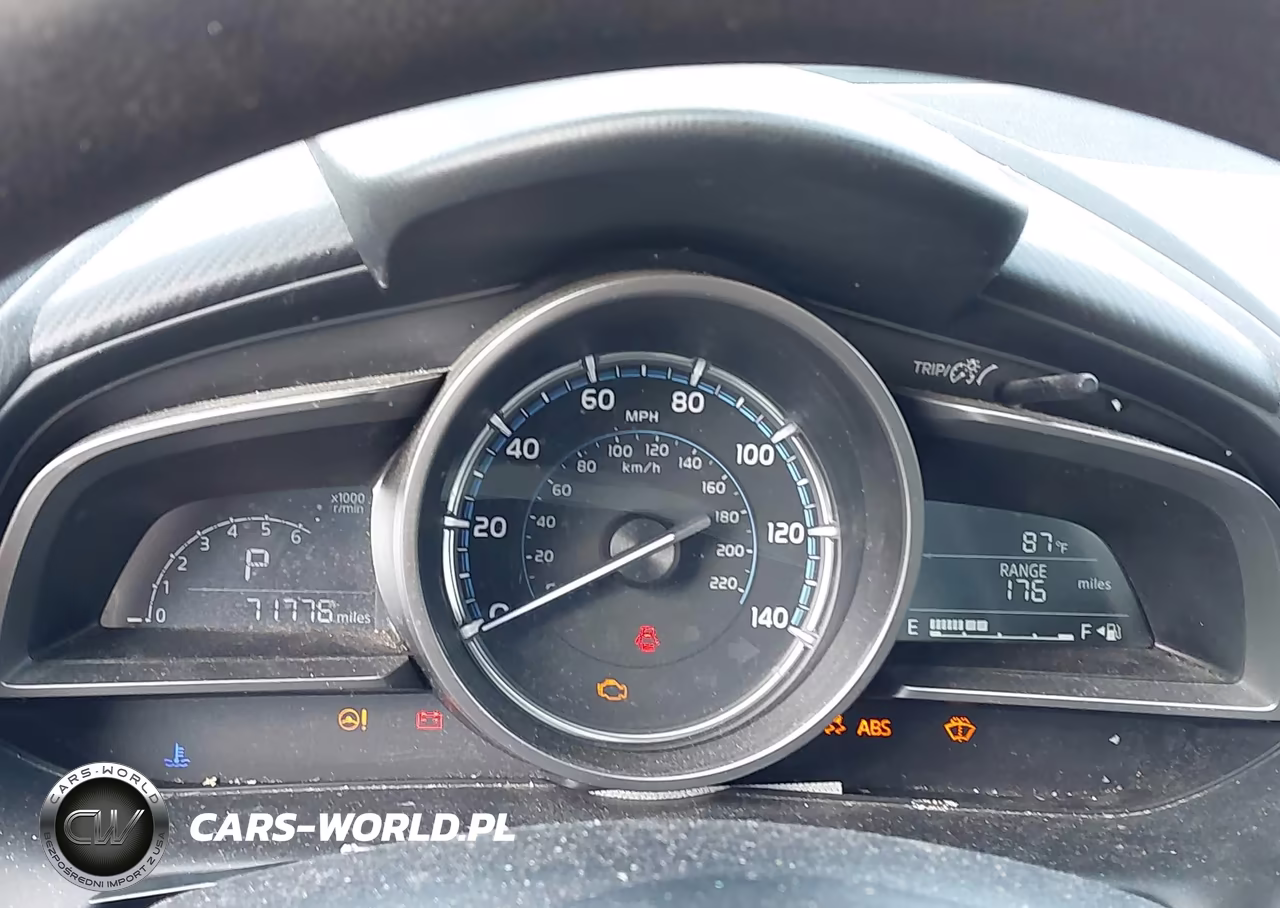 2020 Toyota Yaris Le VIN:3MYDLBJV2LY706977 - 7