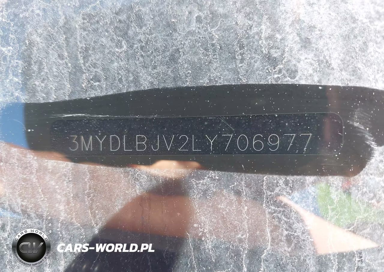 2020 Toyota Yaris Le VIN:3MYDLBJV2LY706977 - 9