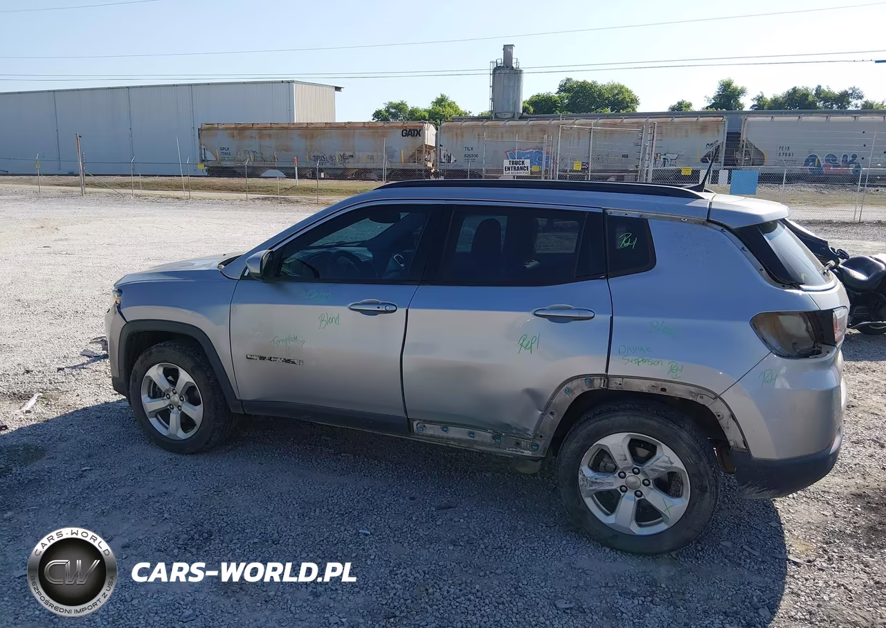 2018 Jeep Compass Latitude Fwd VIN:3C4NJCBB8JT322456 - 15