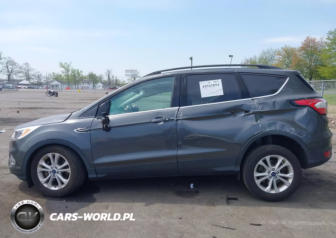 2018 Ford Escape Se VIN:1FMCU9GD2JUC25962 - 14