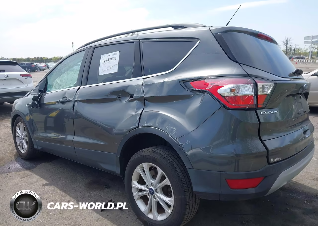 2018 Ford Escape Se VIN:1FMCU9GD2JUC25962 - 17