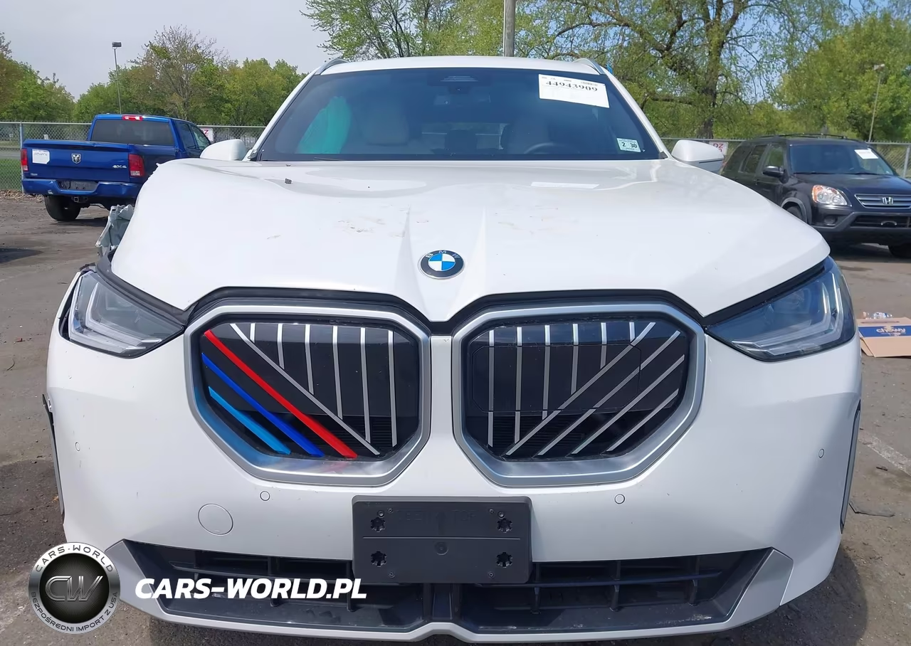 2025 BMW X3 30 xDrive VIN:5UX53GP02S9035583 - 12