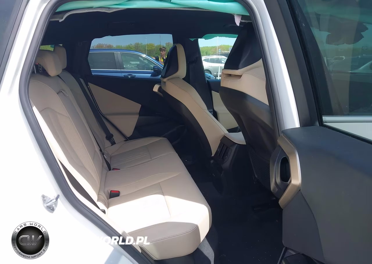 2025 BMW X3 30 xDrive VIN:5UX53GP02S9035583 - 8