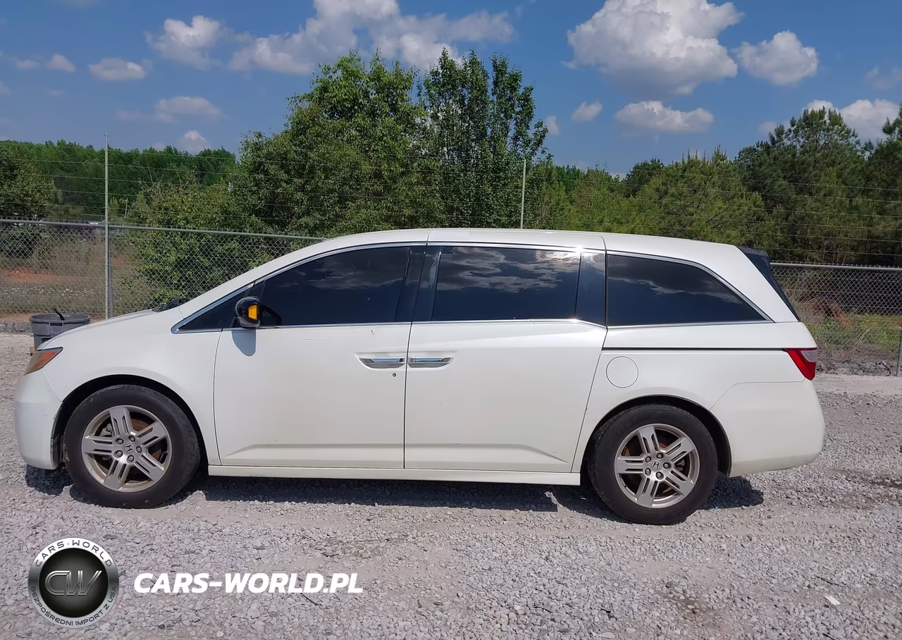 2013 Honda Odyssey Touring-Touring Elite VIN:5FNRL5H9XDB081014 - 14