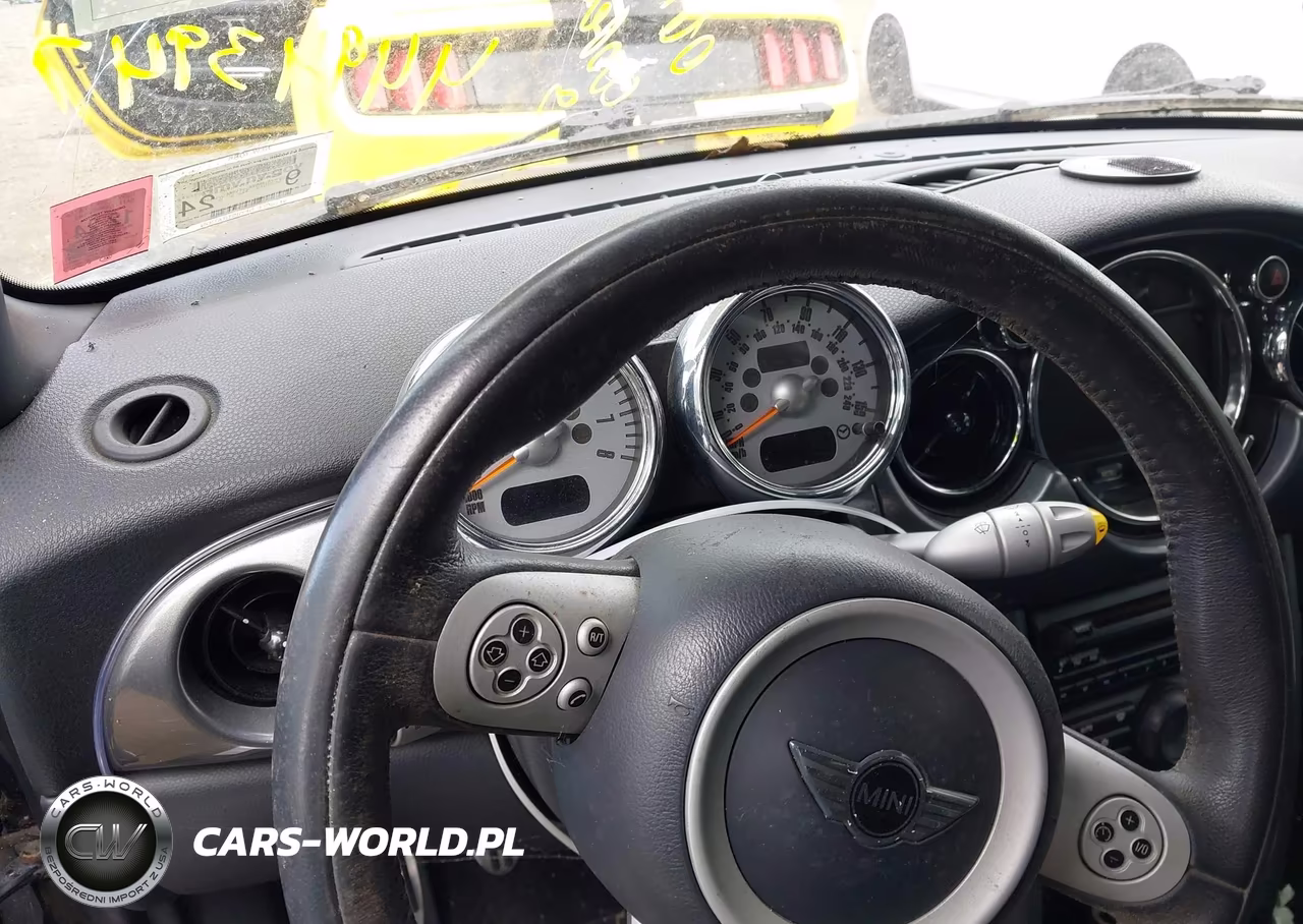 2006 Mini Cooper S VIN:WMWRH33576TF88950 - 7