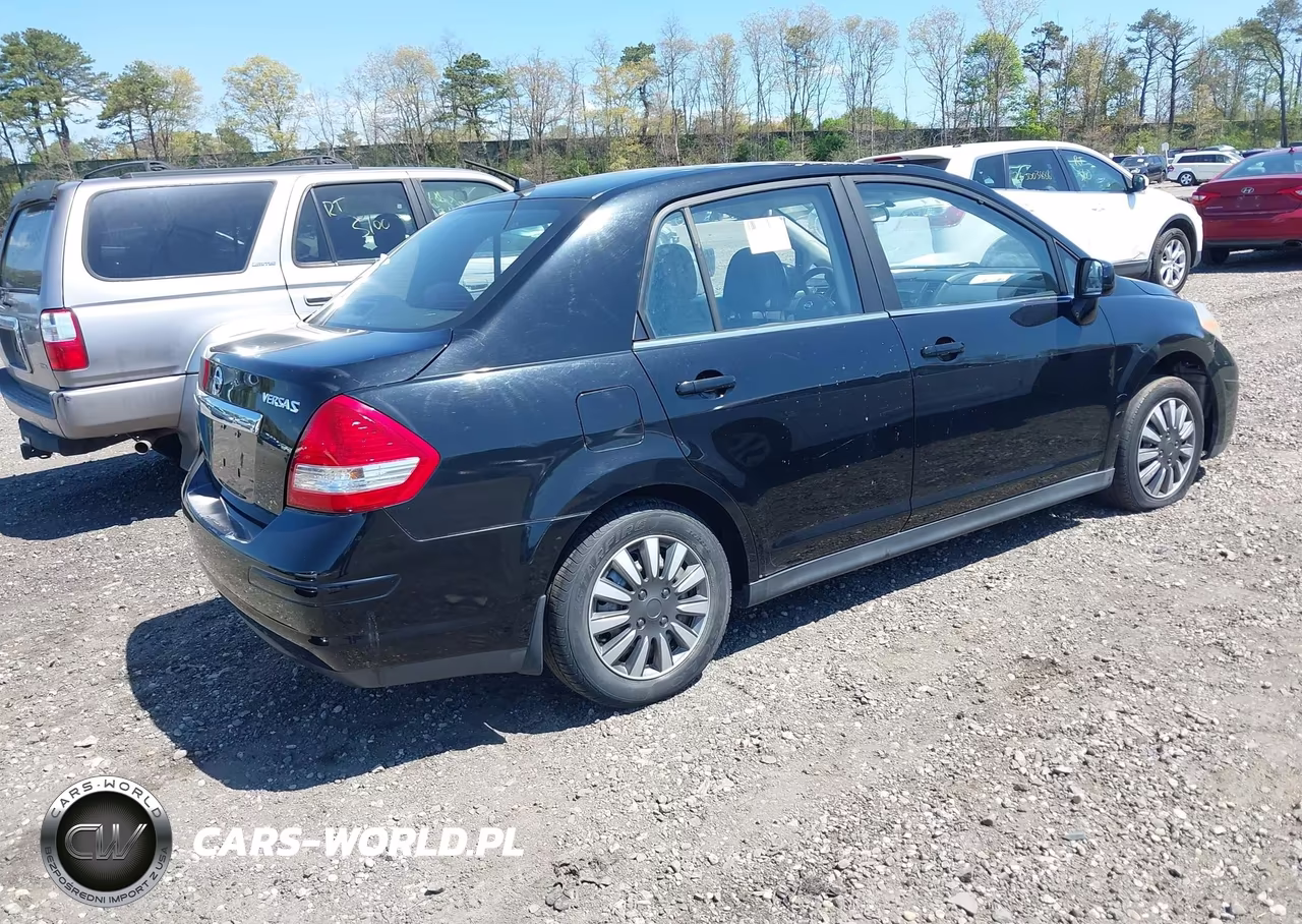 2007 Nissan Versa 1.8S VIN:3N1BC11E97L453615 - 4