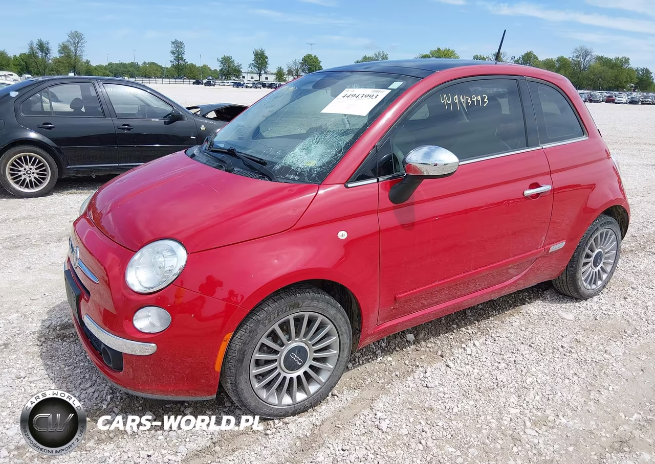 2015 Fiat 500 Lounge VIN:3C3CFFCR2FT603640 - 2