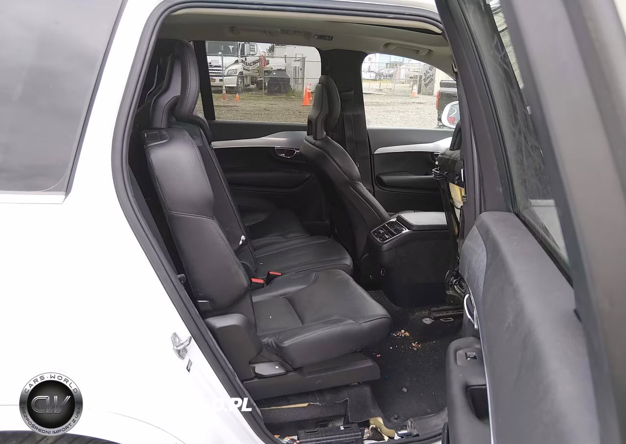 2018 Volvo Xc90 T5 Momentum VIN:YV4102PKXJ1342278 - 8