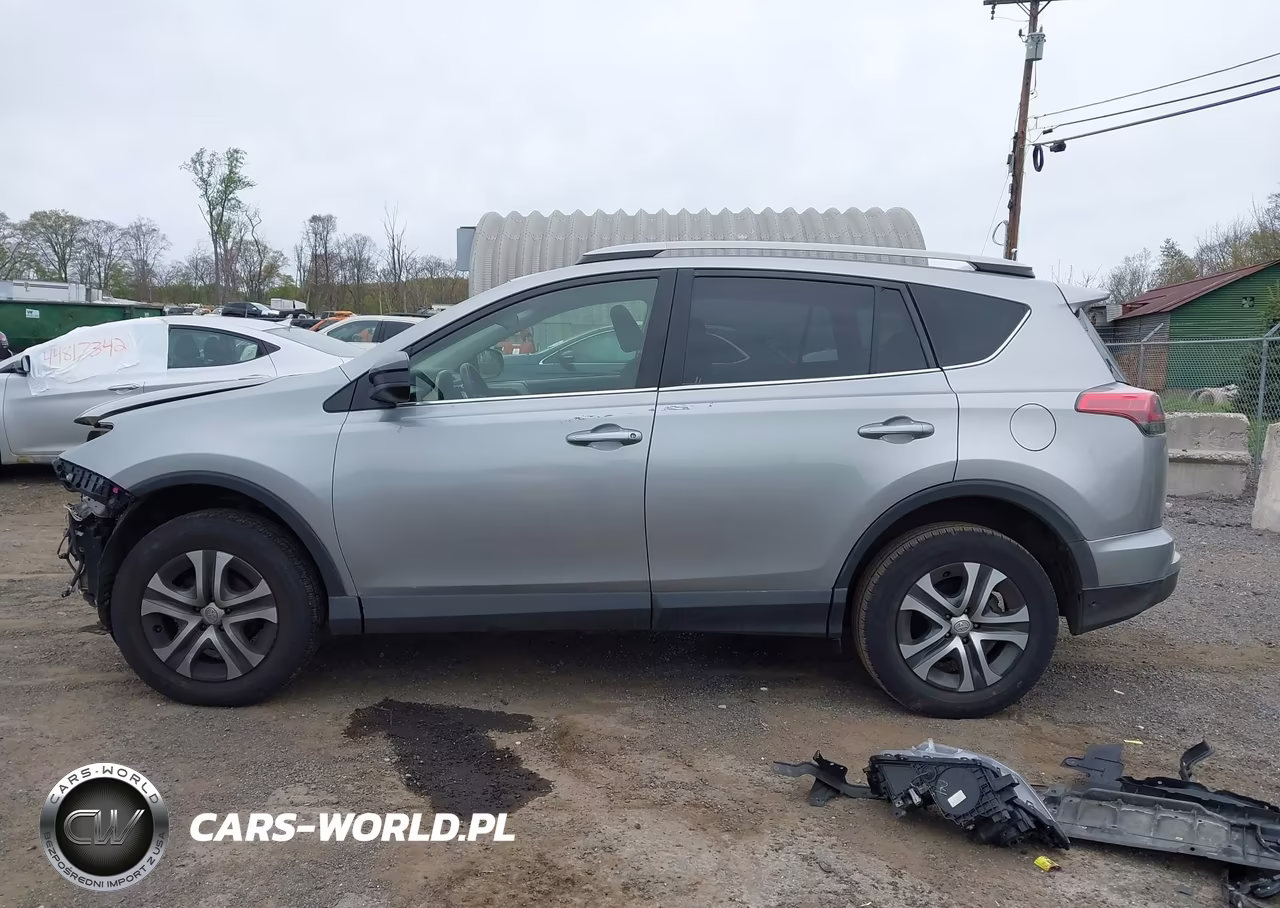 2017 Toyota Rav4 Le VIN:2T3BFREV8HW616648 - 15