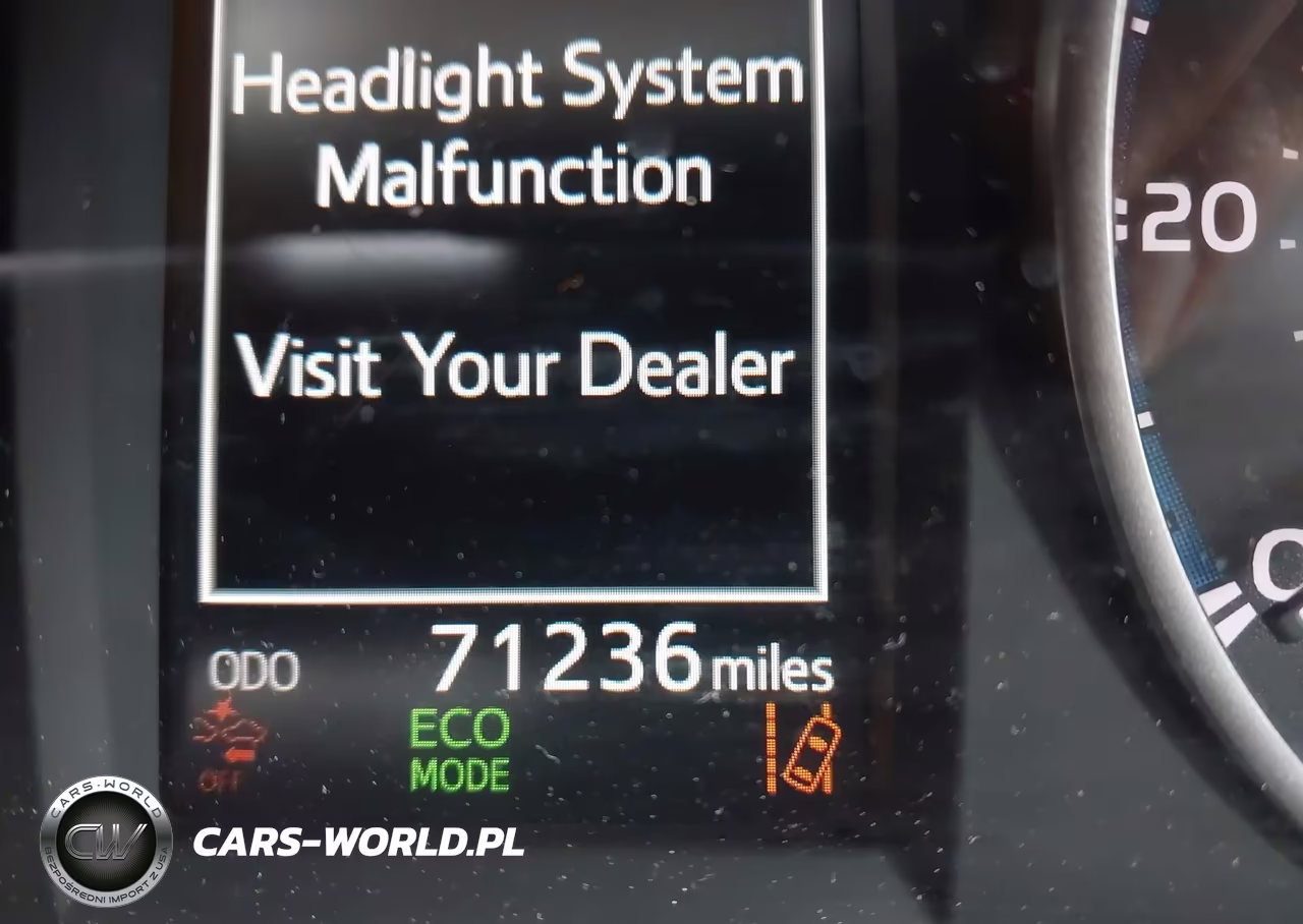 2017 Toyota Rav4 Le VIN:2T3BFREV8HW616648 - 16