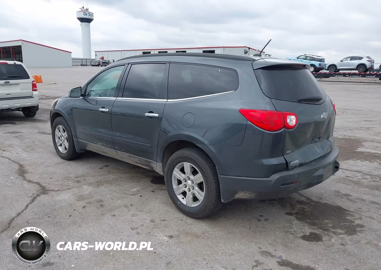 2010 Chevrolet Traverse Lt VIN:1GNLVFED0AJ251746 - 3