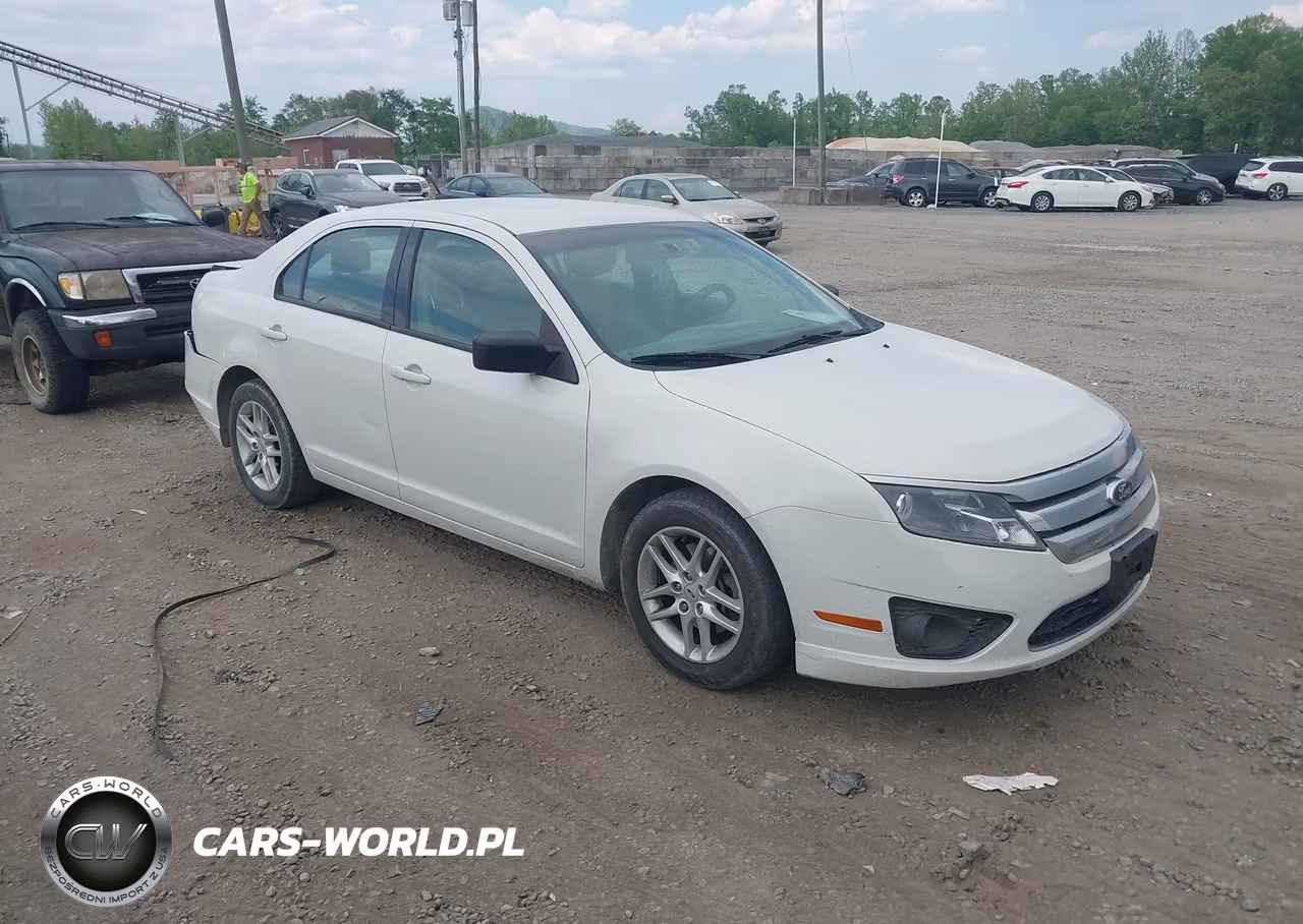 2012 Ford Fusion S