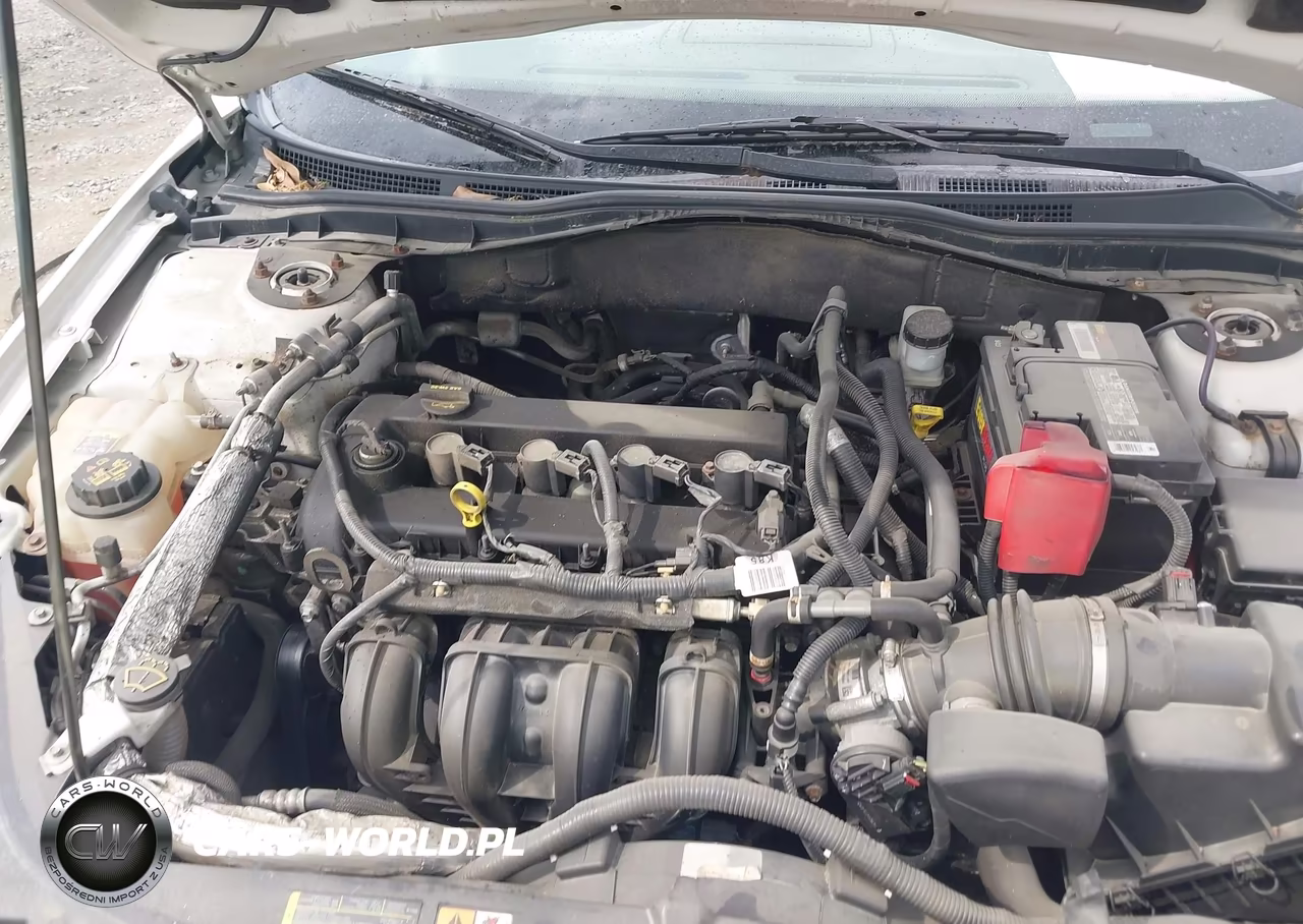 2012 Ford Fusion S VIN:3FAHP0GA1CR404738 - 10