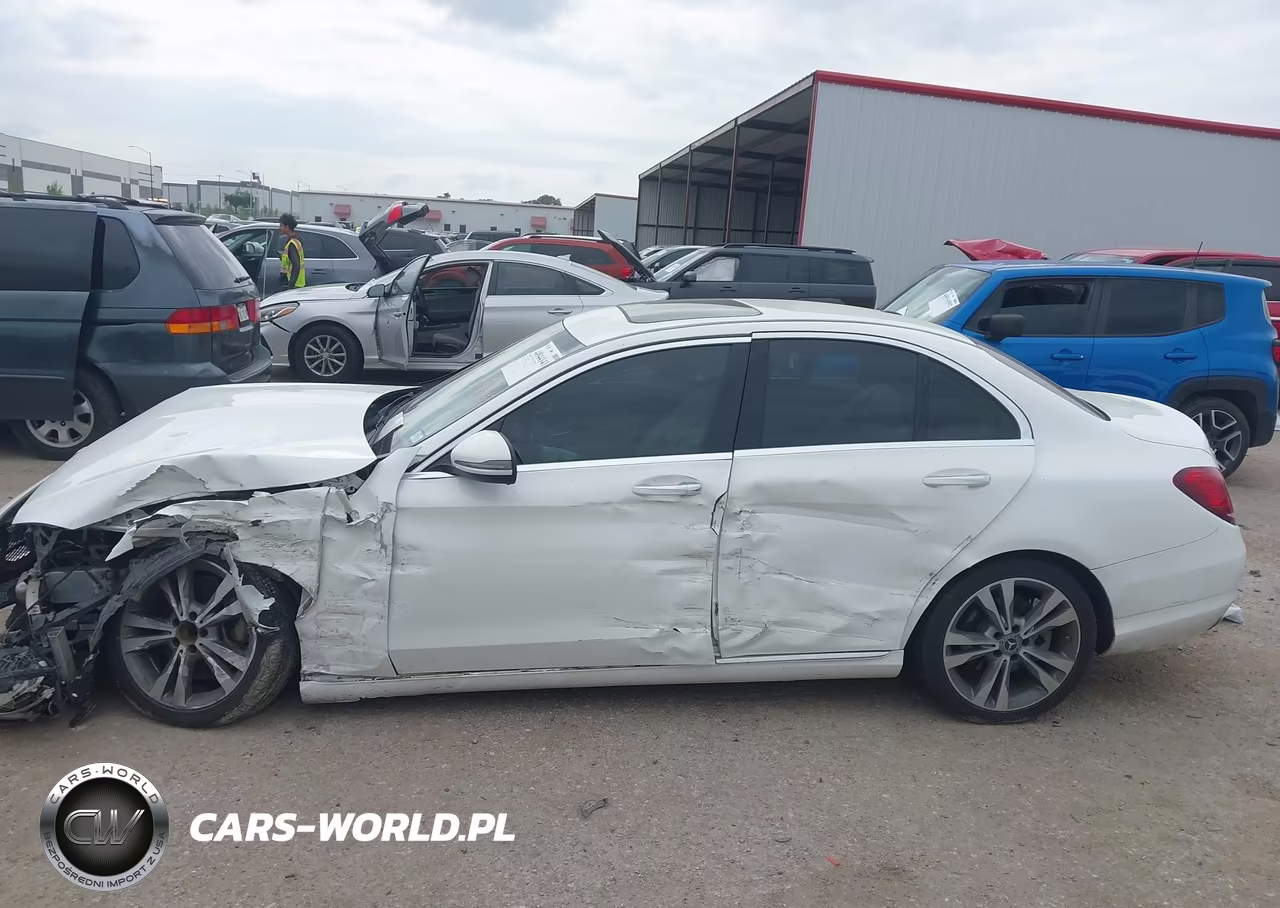 2021 Mercedes-Benz C 300 Sedan VIN:W1KWF8DB0MR609535 - 12