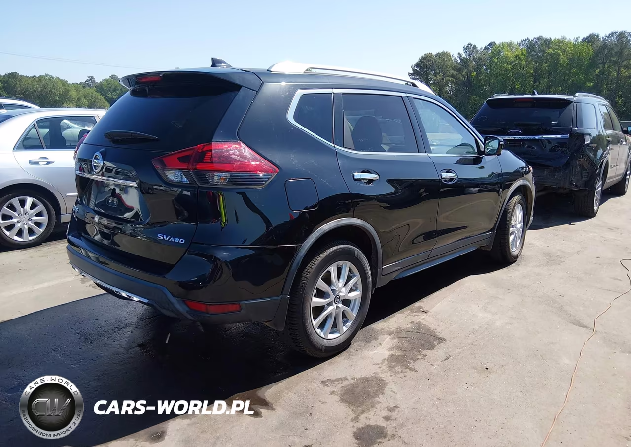 2018 Nissan Rogue Sv VIN:KNMAT2MV1JP581286 - 4