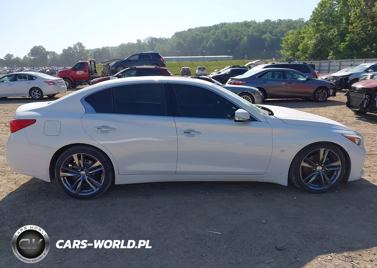 2015 Infiniti Q50 Premium VIN:JN1BV7AP2FM348644 - 13