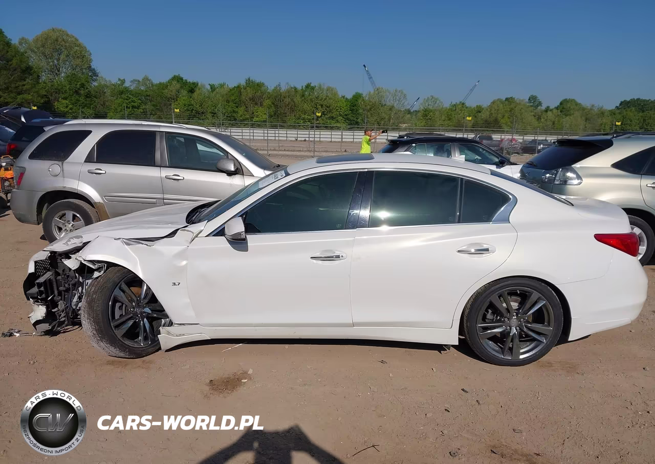 2015 Infiniti Q50 Premium VIN:JN1BV7AP2FM348644 - 14