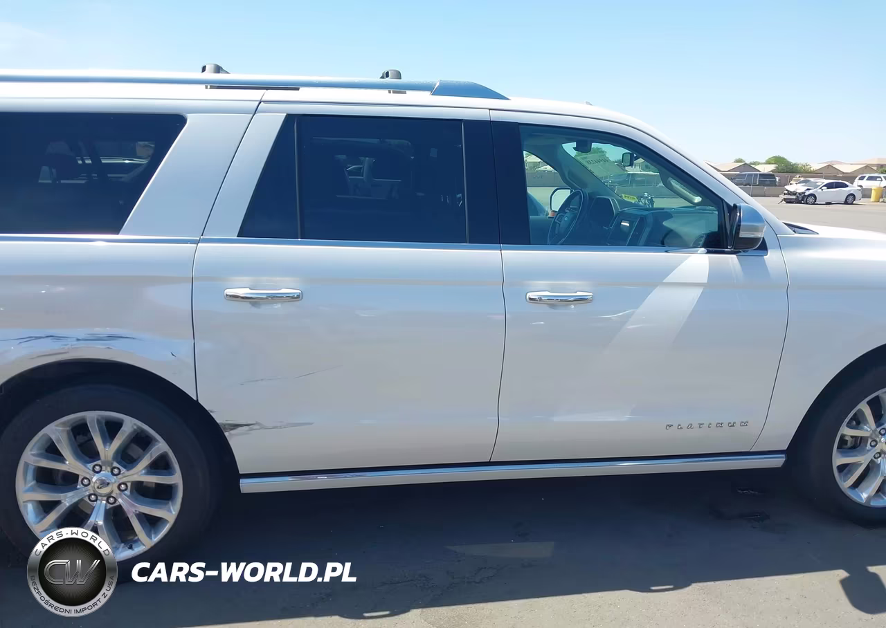 2018 Ford Expedition Max Platinum VIN:1FMJK1MT4JEA61246 - 13