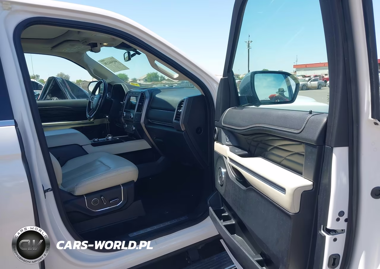 2018 Ford Expedition Max Platinum VIN:1FMJK1MT4JEA61246 - 5