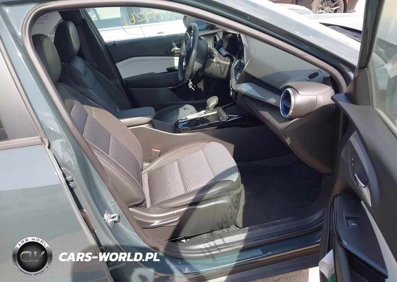 2025 Chevrolet Trax Fwd Lt VIN:KL77LHEP2SC279475 - 5