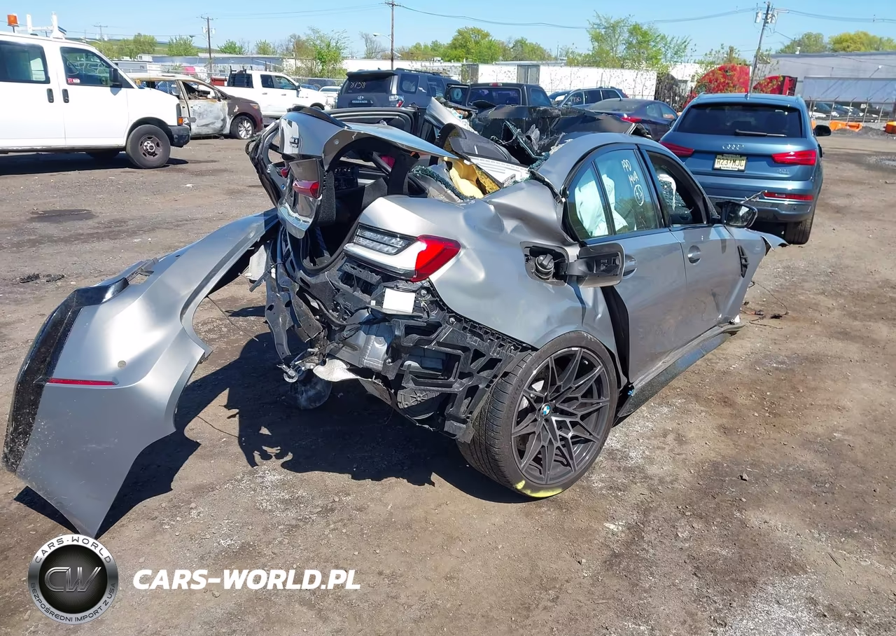 2021 BMW M3 Competition VIN:WBS33AY0XMFL44543 - 4