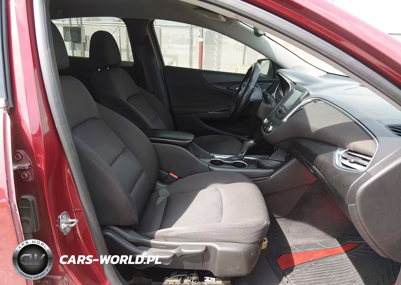 2018 Chevrolet Malibu Lt VIN:1G1ZD5ST0JF240592 - 5