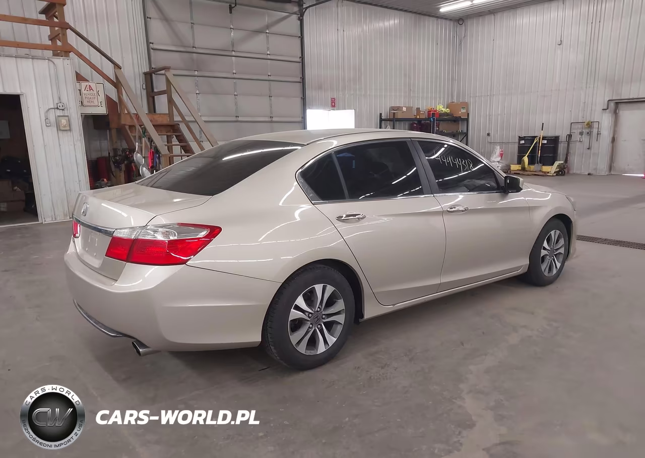 2013 Honda Accord Lx VIN:1HGCR2F30DA048700 - 4