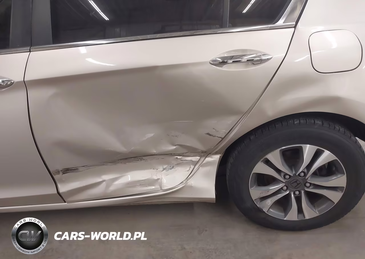 2013 Honda Accord Lx VIN:1HGCR2F30DA048700 - 6