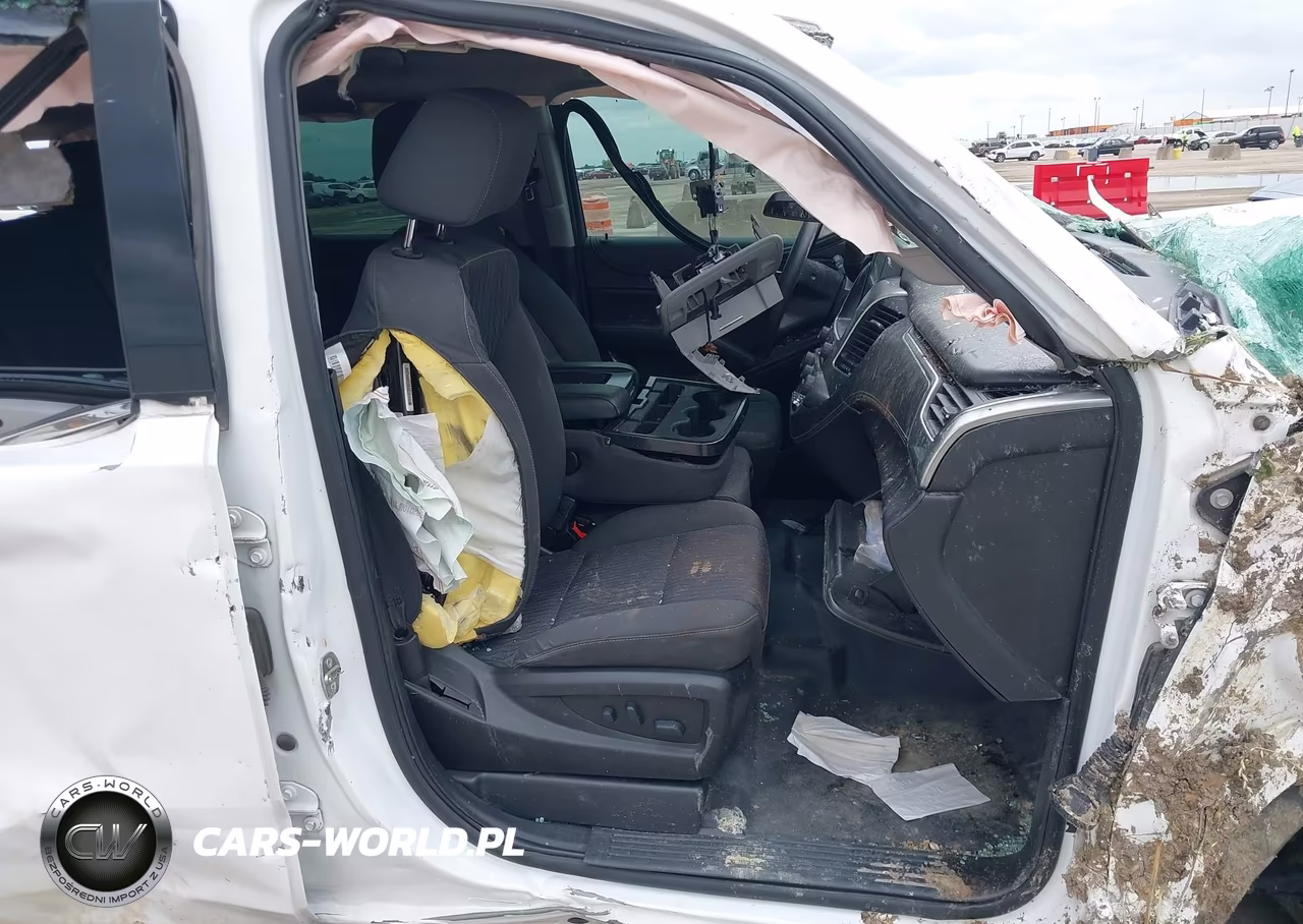 2019 Chevrolet Tahoe Commercial Fleet VIN:1GNLCDEC5KR242741 - 5