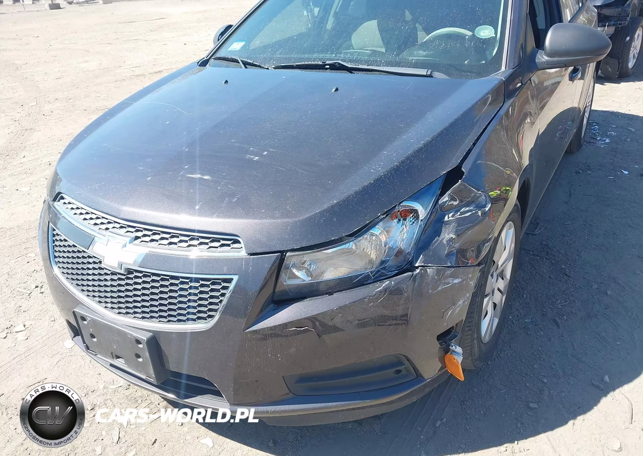 2014 Chevrolet Cruze Ls Auto VIN:1G1PA5SG6E7487943 - 6