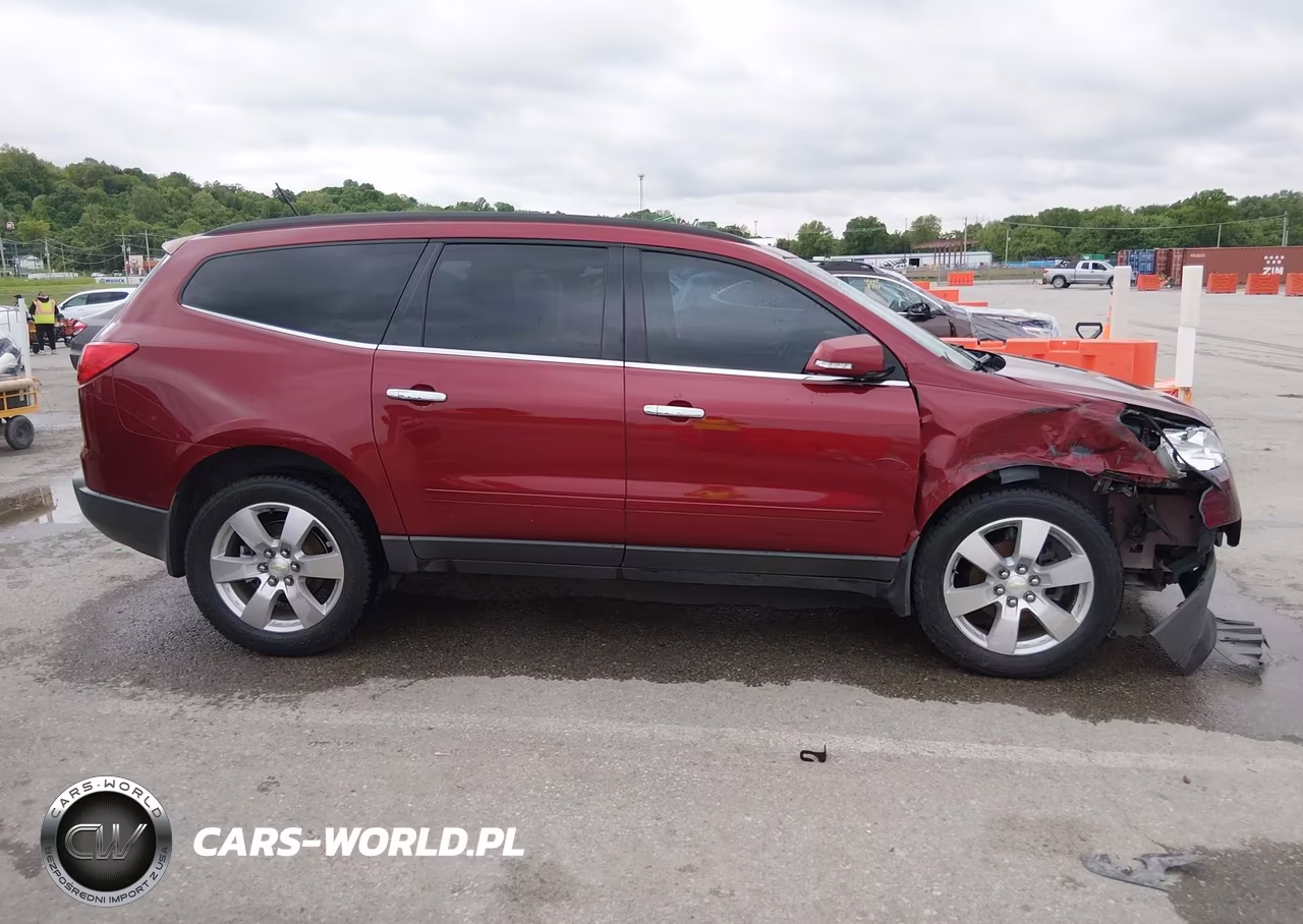 2011 Chevrolet Traverse 1Lt VIN:1GNKRGED2BJ102889 - 13