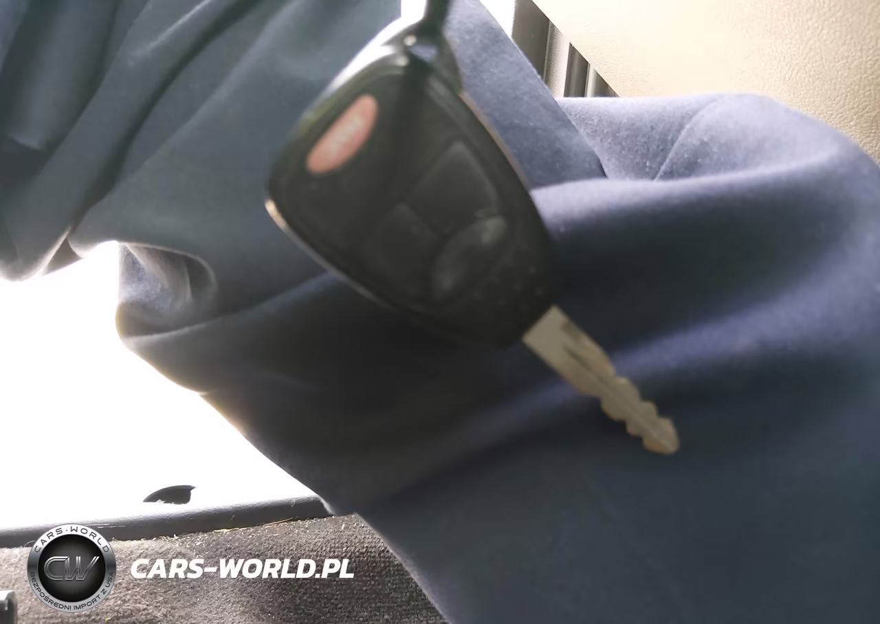 2012 Chrysler 200 Lx VIN:1C3CCBABXCN240880 - 11