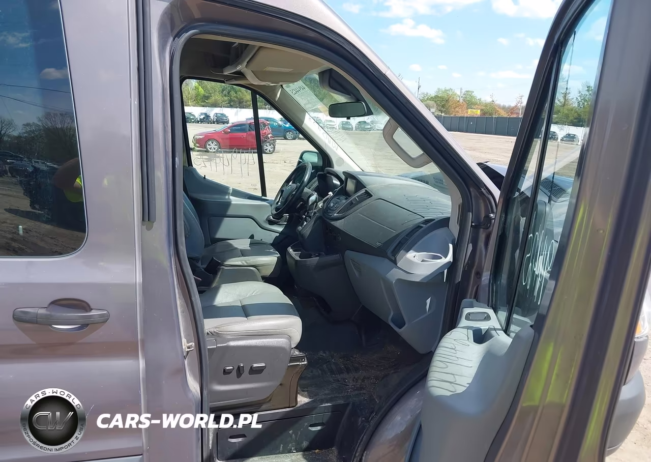2015 Ford Transit-250 VIN:1FTYR2CM5FKA00138 - 5