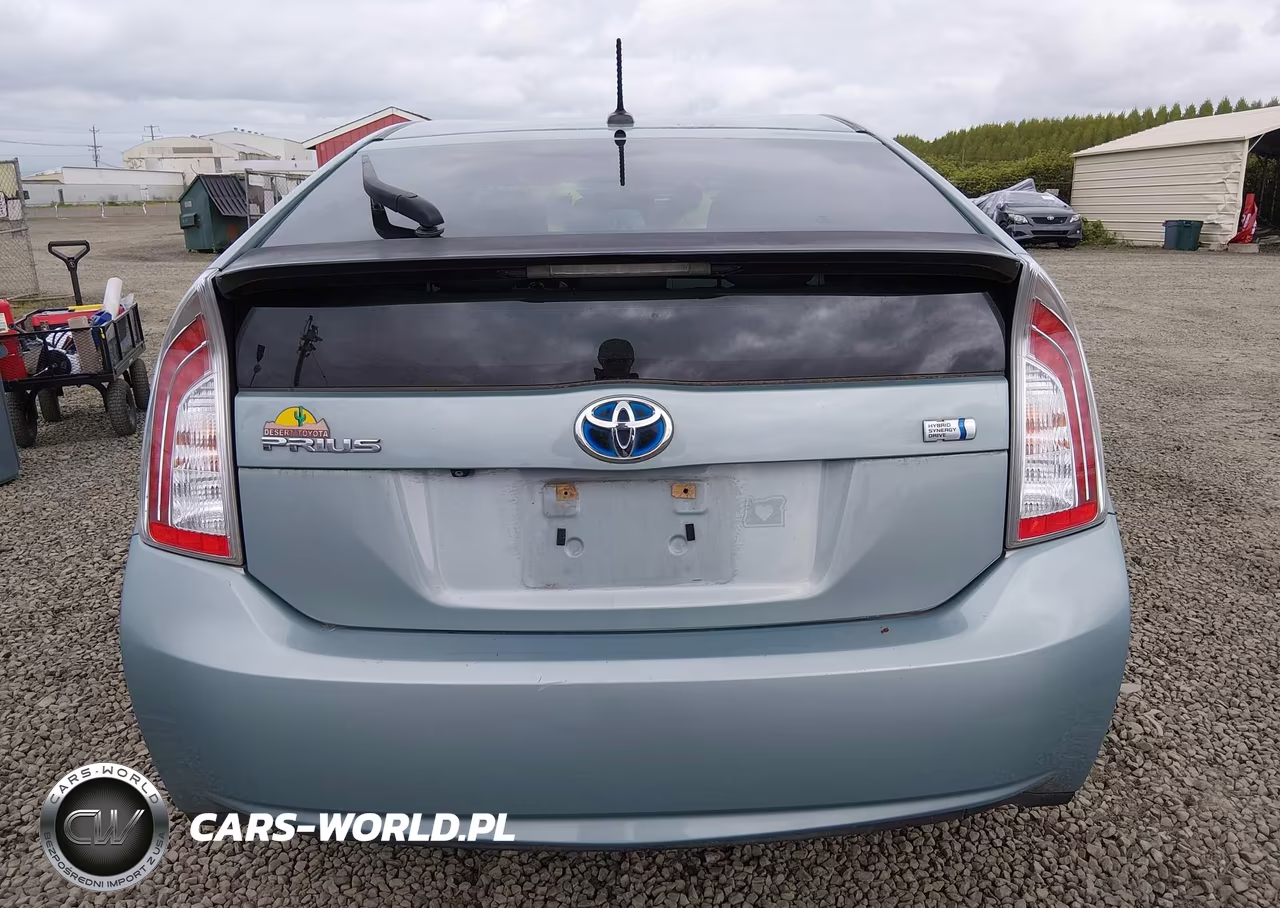 2015 Toyota Prius Three VIN:JTDKN3DU1F1940870 - 16