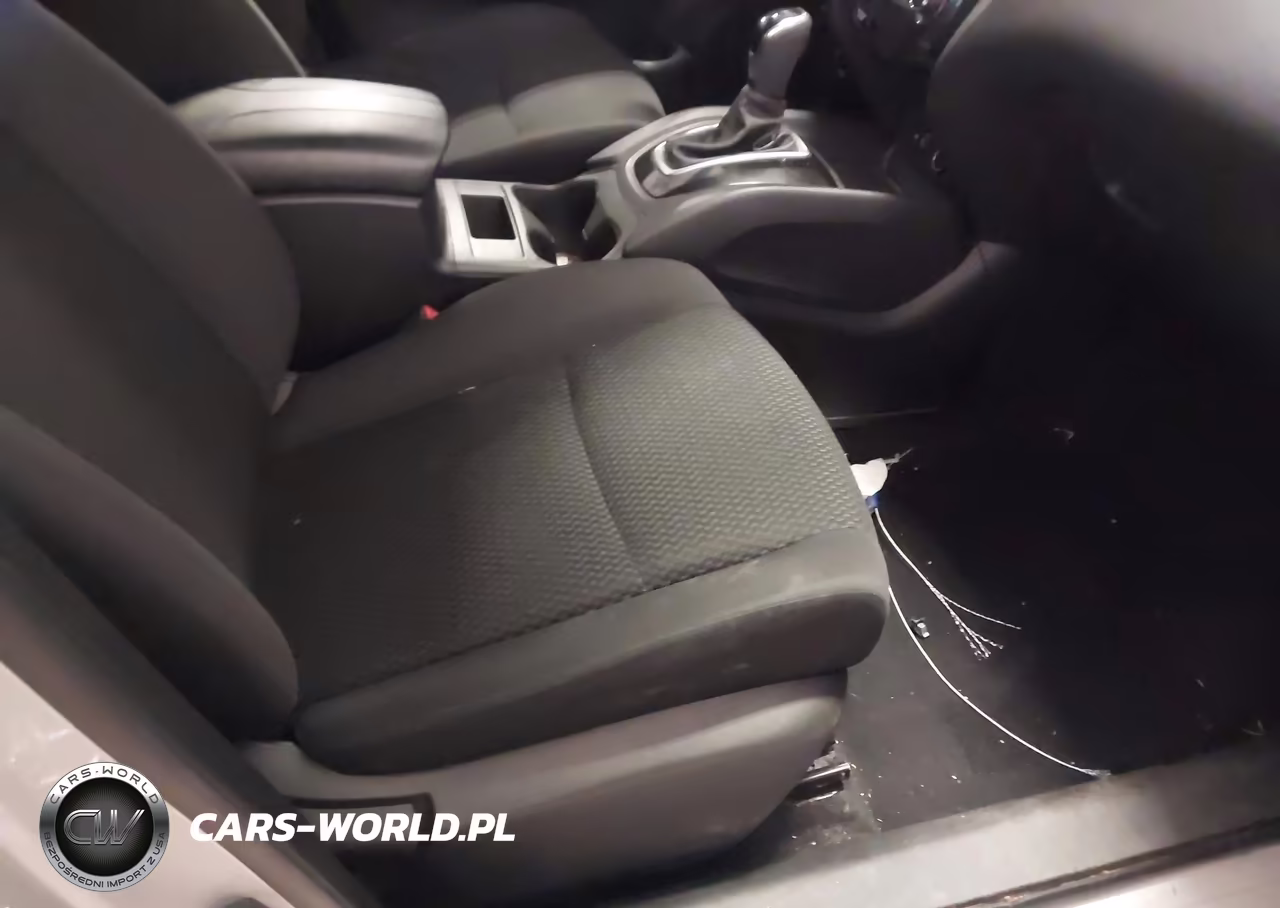 2019 Nissan Rogue Sport S VIN:JN1BJ1CP6KW522185 - 5