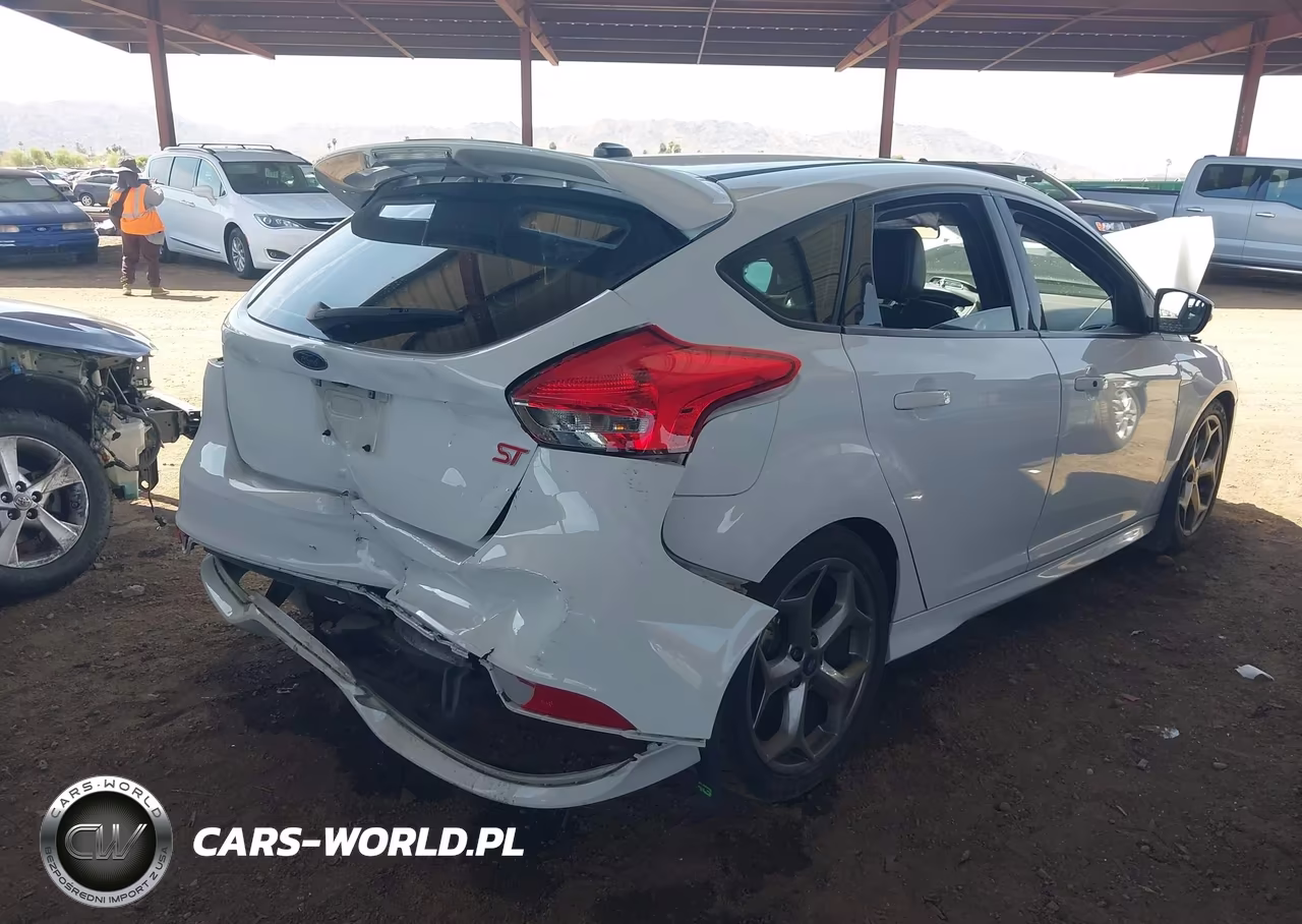 2018 Ford Focus St VIN:1FADP3L96JL282899 - 4