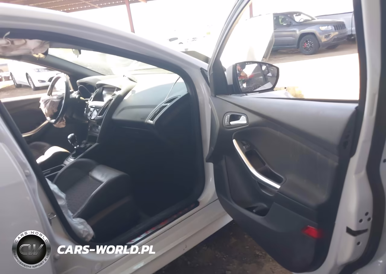 2018 Ford Focus St VIN:1FADP3L96JL282899 - 5