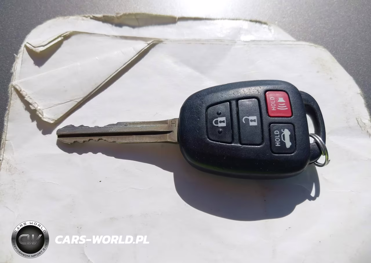 2017 Toyota Corolla Le VIN:5YFBURHE9HP736602 - 11