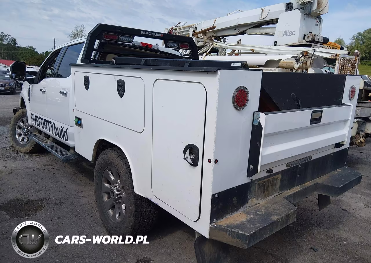 2017 Ford F-250 Lariat VIN:1FT7W2BTXHEE12652 - 3