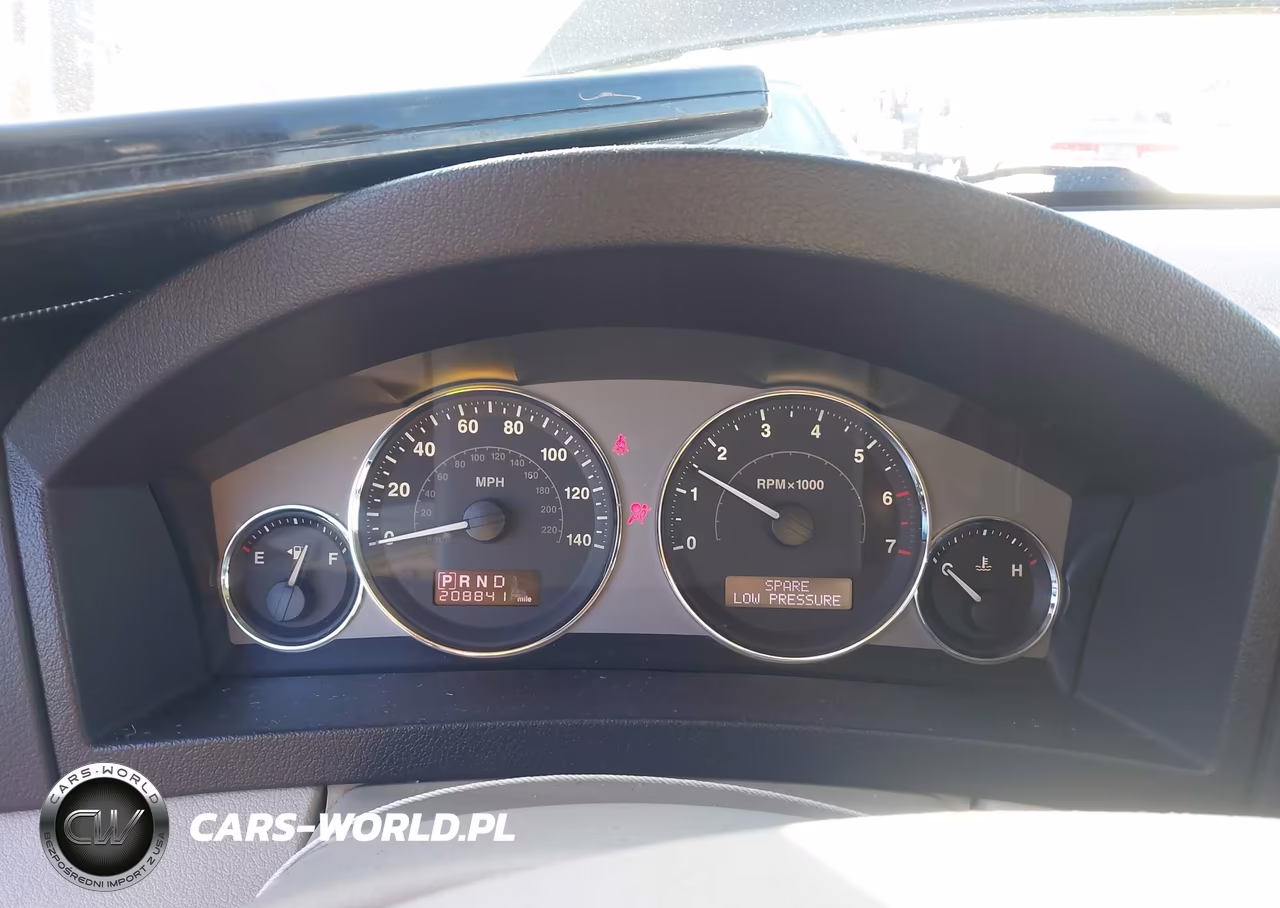 2008 Jeep Grand Cherokee Limited VIN:1J8HR58NX8C210064 - 7