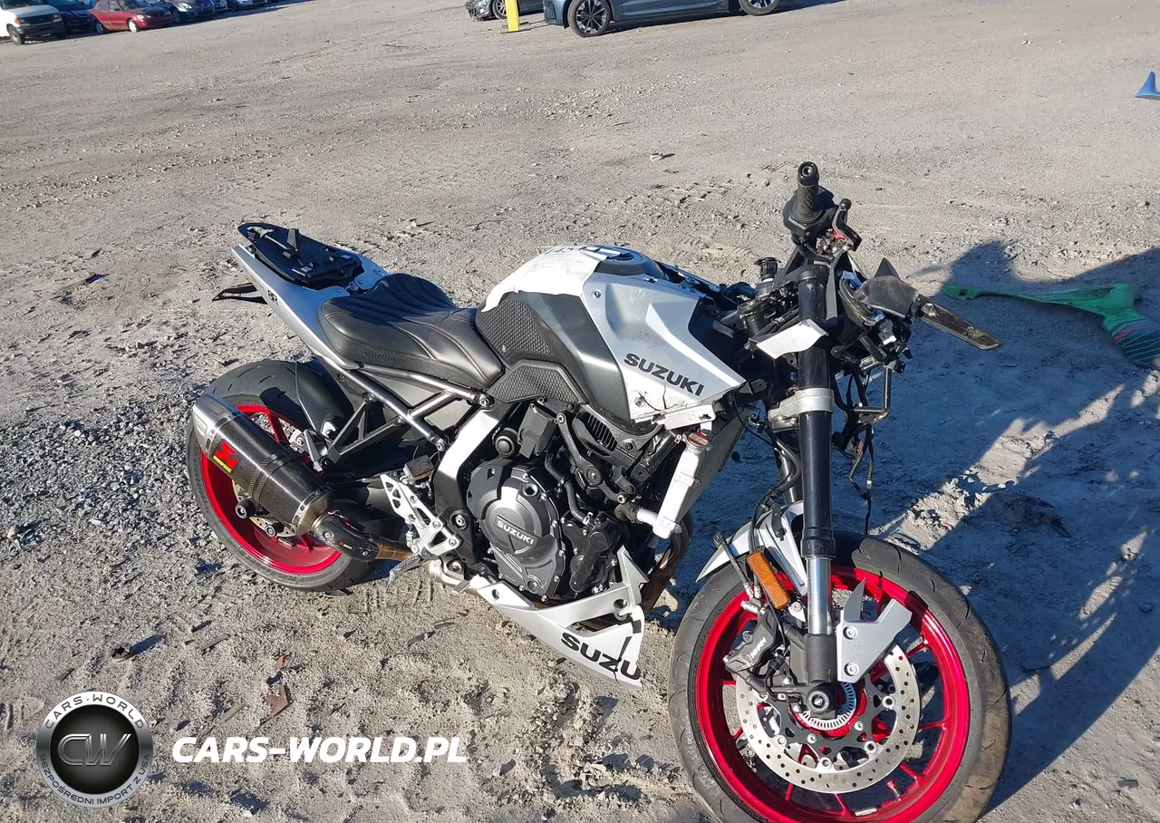 2024 Suzuki Gsx800 F VIN:JS1EM13B7R7103959 - 12