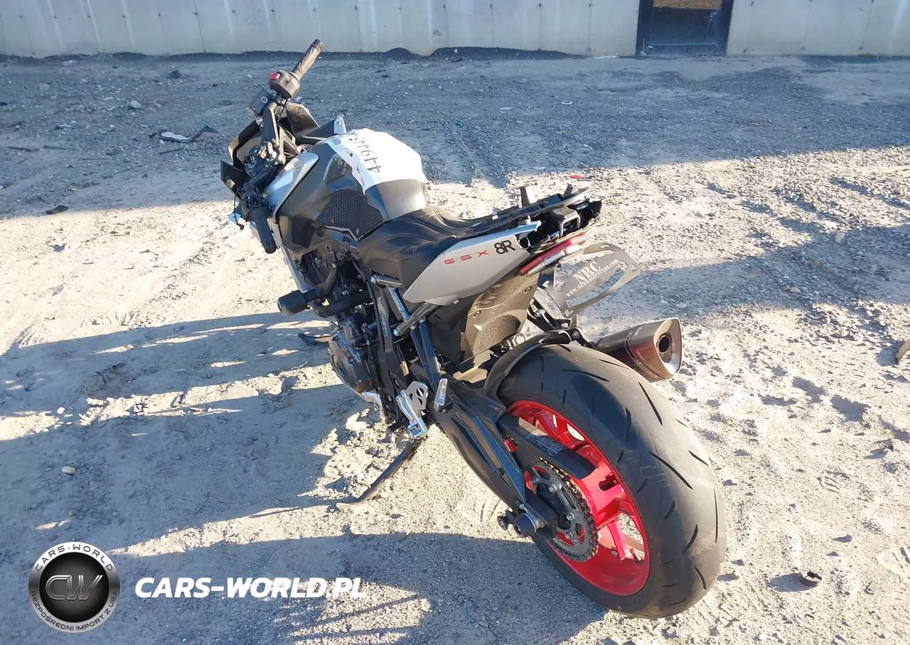 2024 Suzuki Gsx800 F VIN:JS1EM13B7R7103959 - 3
