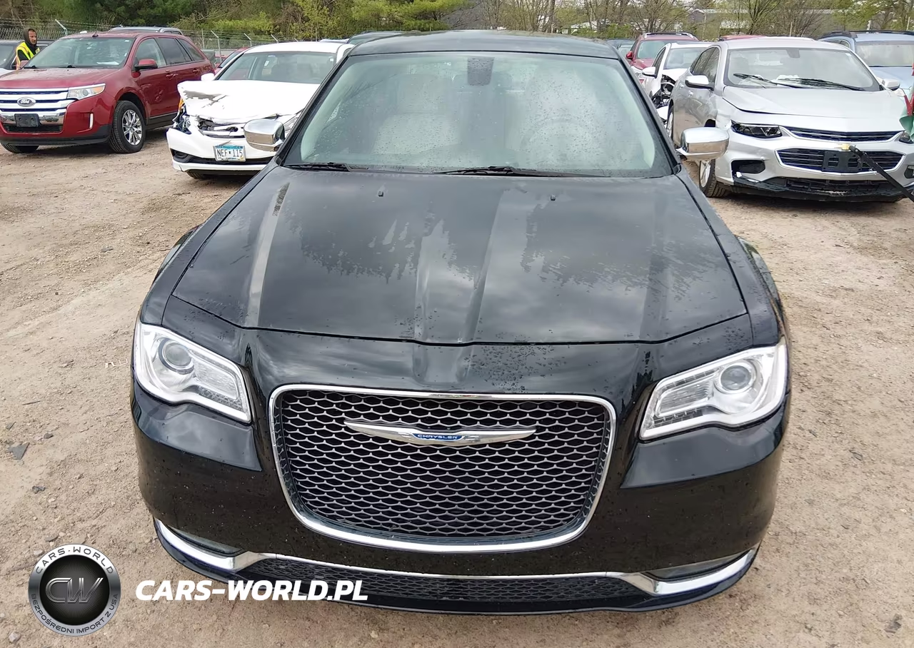 2018 Chrysler 300 Limited VIN:2C3CCAEG7JH129824 - 12