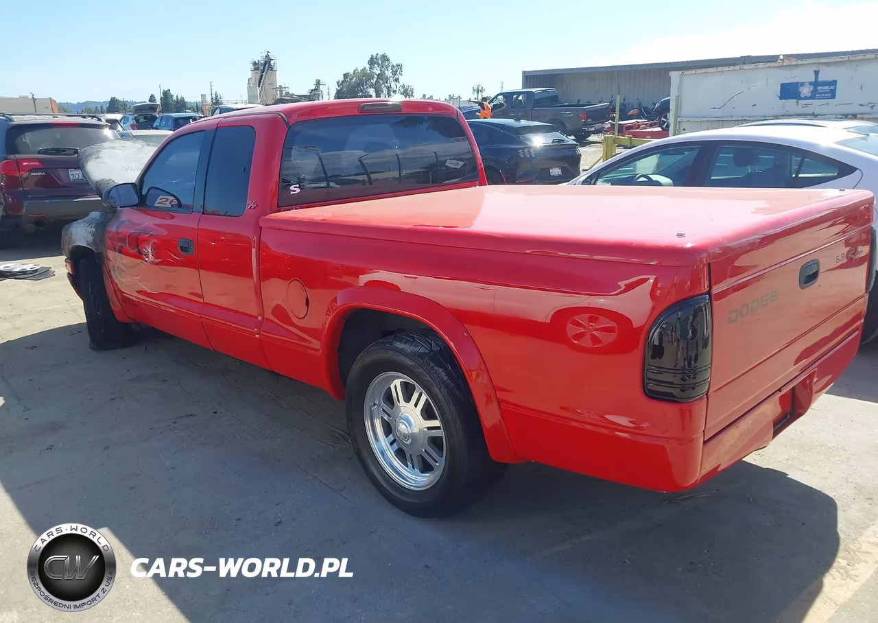 1999 Dodge Dakota Sport VIN:1B7GL22Z5XS228376 - 3